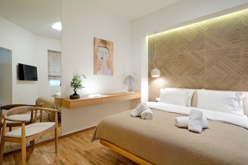 undefined The Fancy Philosopher Apartment 5