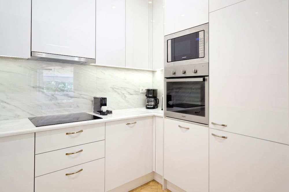 The Fancy Philosopher Apartment Deluxe Apartment, 3 Bedrooms, Terrace, Park View 22