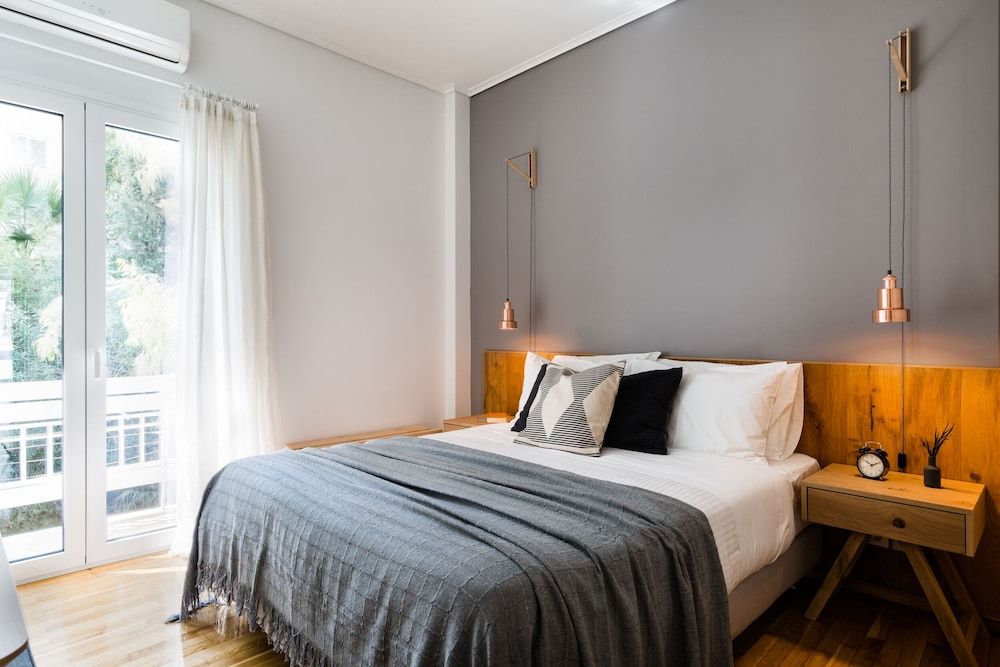 undefined UPSTREET Adorable 2 Bedroom Apartment near Kallimarmaro Stadium