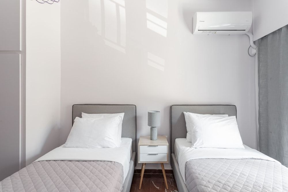 undefined Explore History from a Chic Central Apt 7