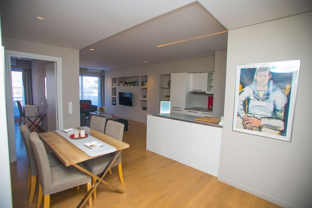 Central Athens Loft Deluxe Apartment, 2 Bedrooms 4