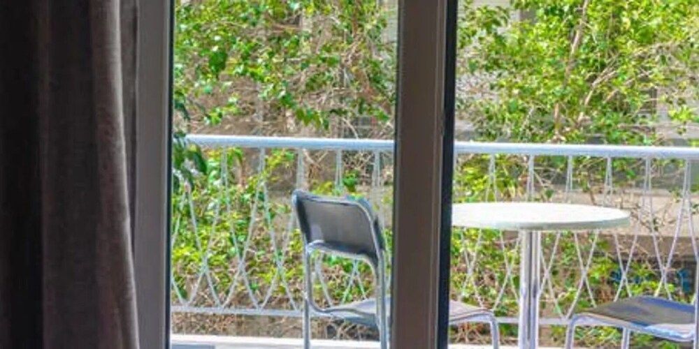 S&K Polyxene Suite in Center of Athens Apartment 15