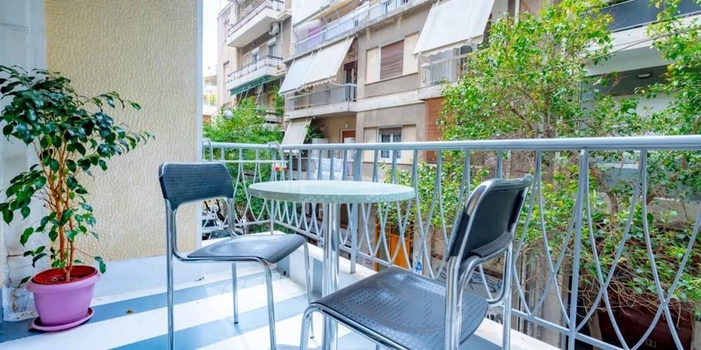 S&K Polyxene Suite in Center of Athens Apartment 13