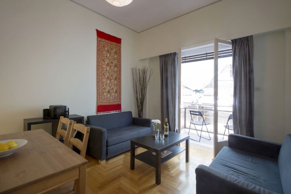 undefined Athenian Cool 8