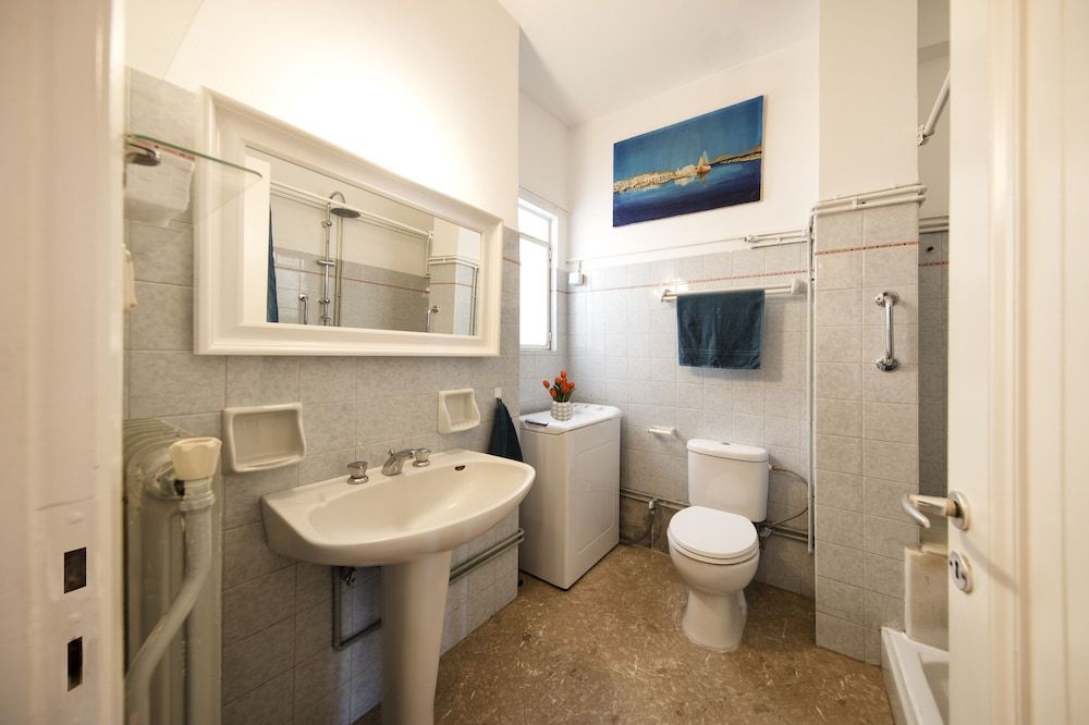 Amazing Loft In Athens City Center Apartment, City View 15