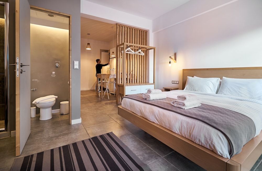 undefined NakosHomes Luxury Studio Apartment 4