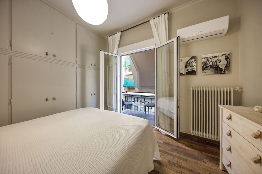 undefined Brand New Modern Apartment