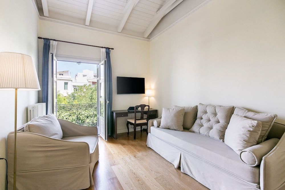 undefined Aerides 3 Luxury Suites 6