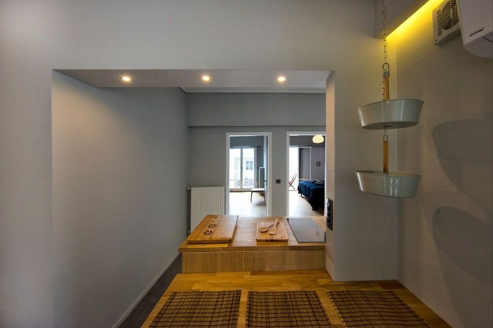 undefined Heyden Entire Super Modern Minimal Flat 10