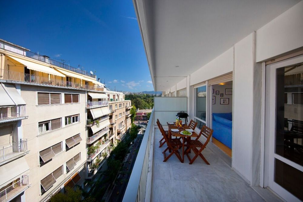 undefined Heyden Entire Super Modern Minimal Flat