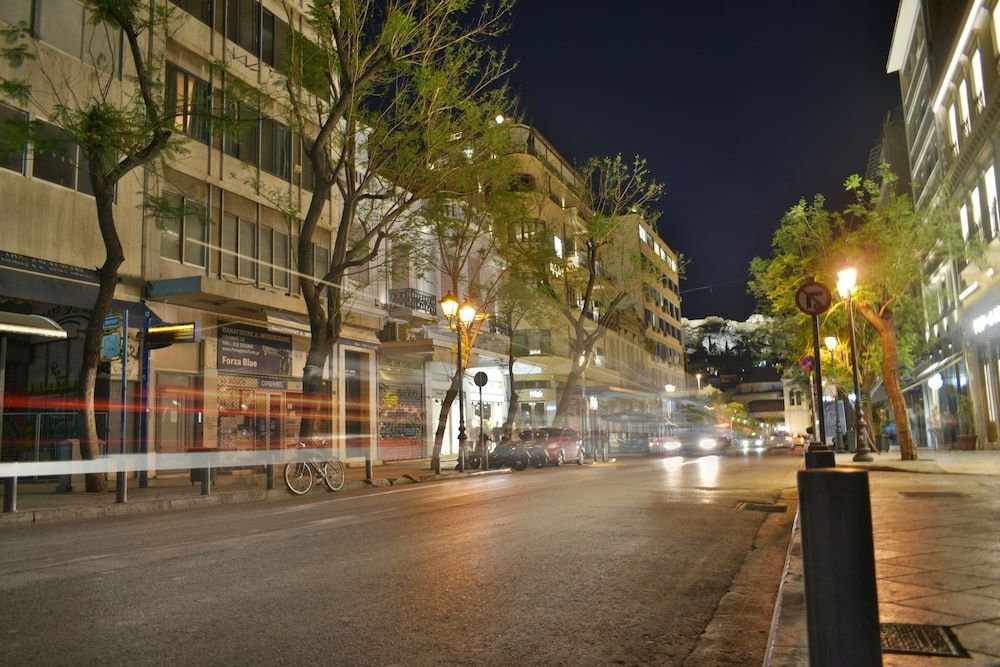 undefined Feel Athens Studios at Monastiraki 4