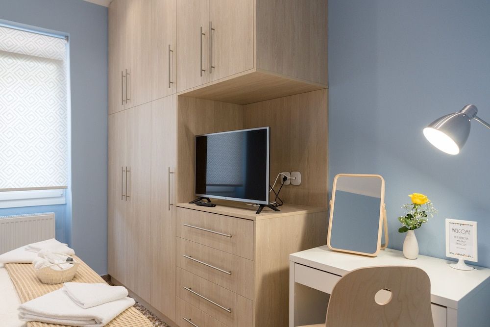 Grandma's Chic & Bright Athenian Home with a Patio Apartment, 1 Bedroom 17