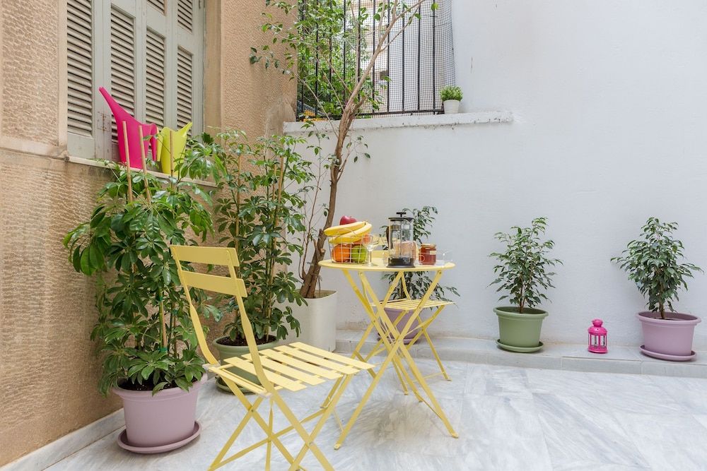 Grandma's Chic & Bright Athenian Home with a Patio Apartment, 1 Bedroom 21