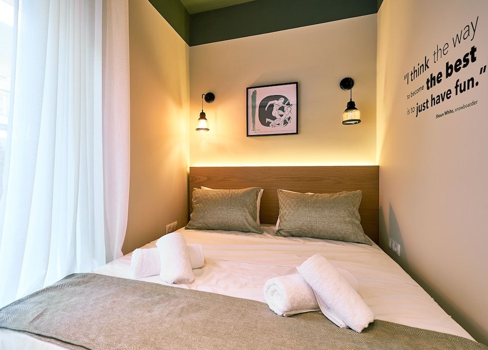 undefined Olympic Spirit Apt in N. Kosmos 6