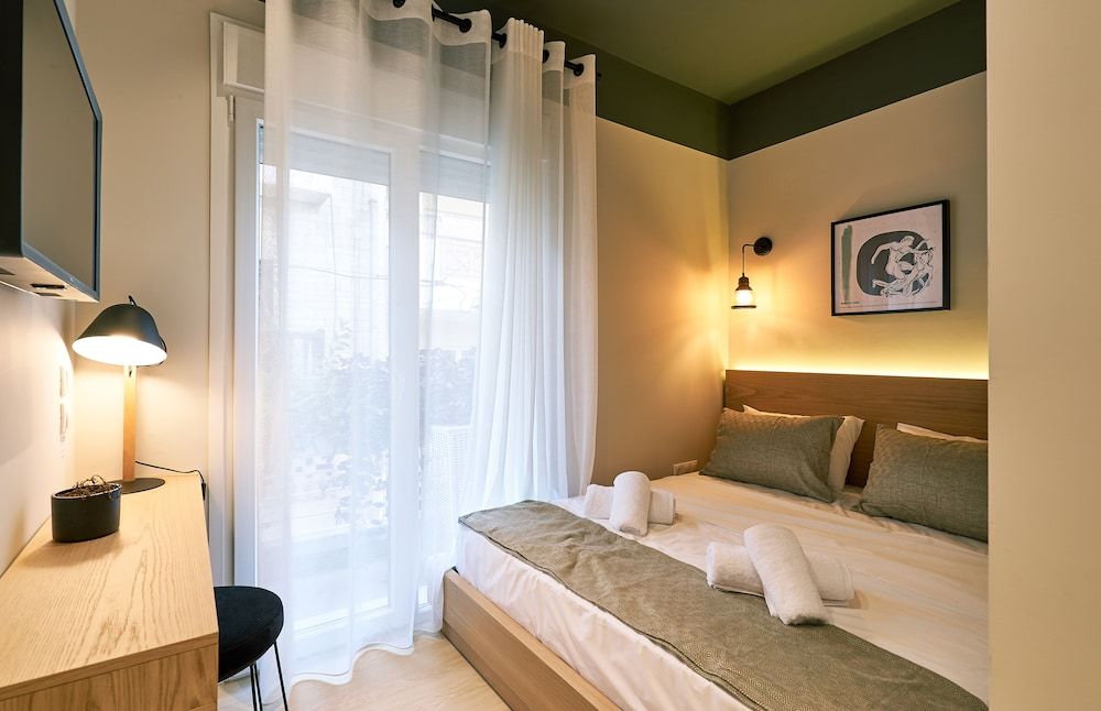 undefined Olympic Spirit Apt in N. Kosmos 5