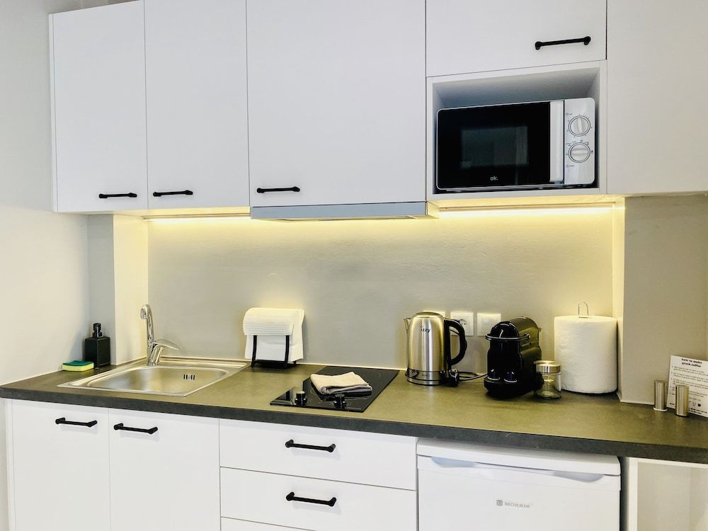 undefined Luxury Studio in Historical Center of Athens - Goldfish 7