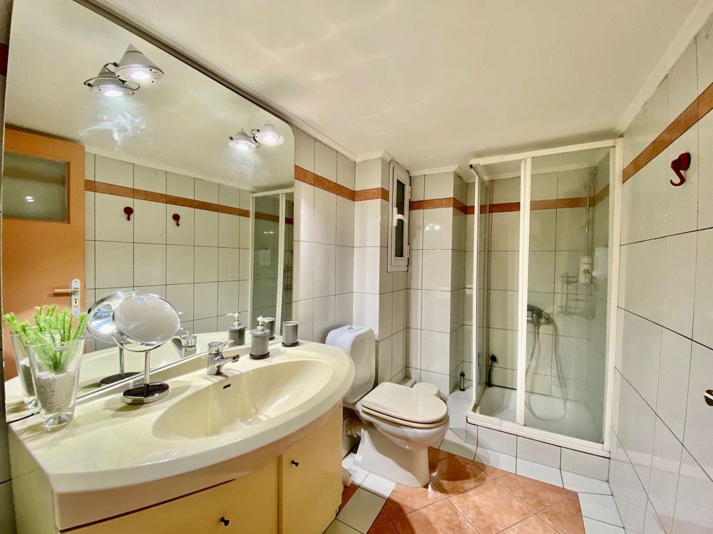 Chic Elegant New Apartment - Kolonaki Apartment 14