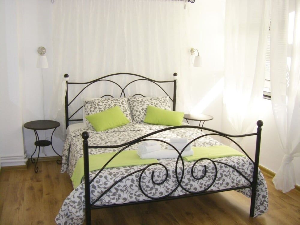 undefined Driopon Apartment 4