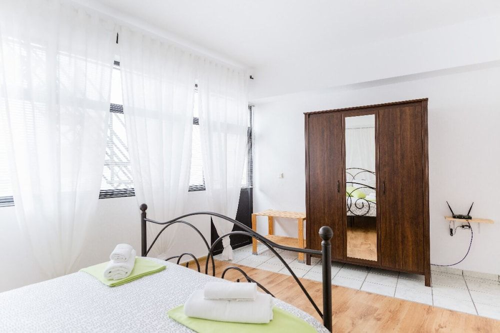 undefined Driopon Apartment 6