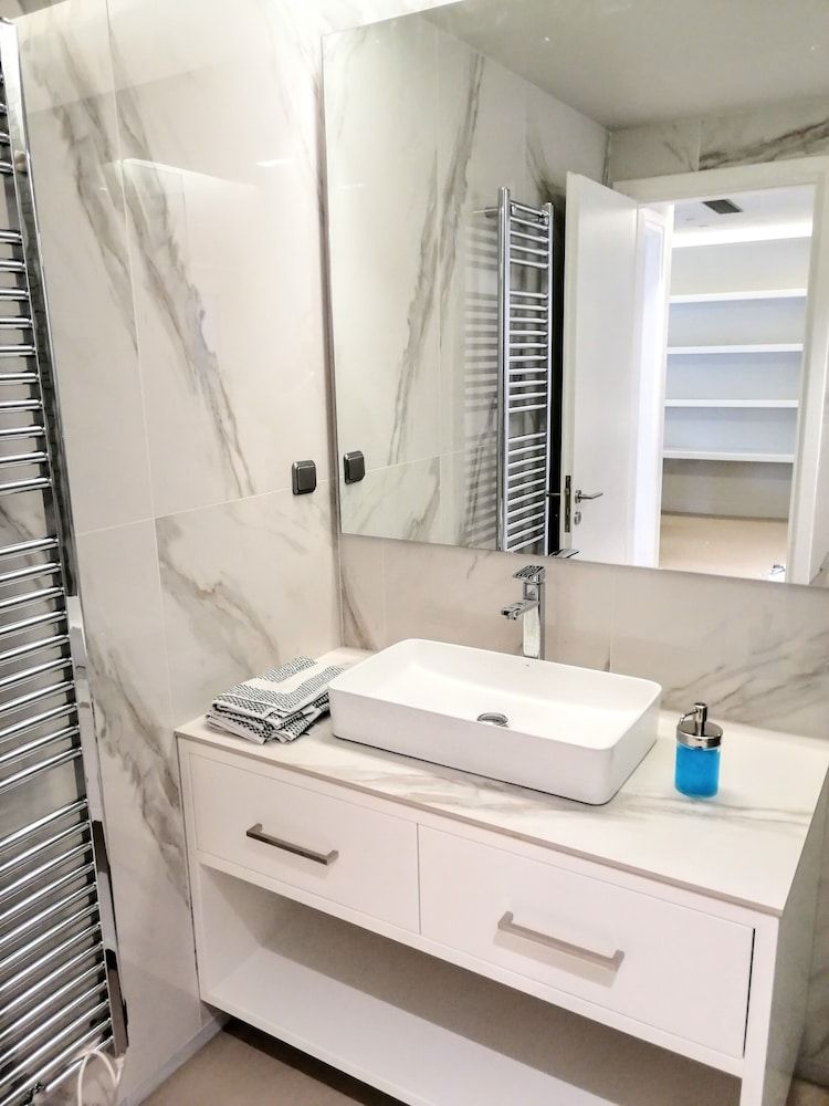 Luxurious minimal apartment in Acropolis Luxury Apartment 29