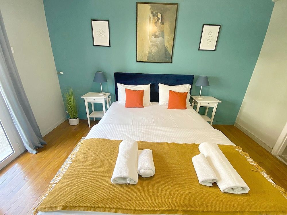 undefined Check Point - Syngrou Fix 3