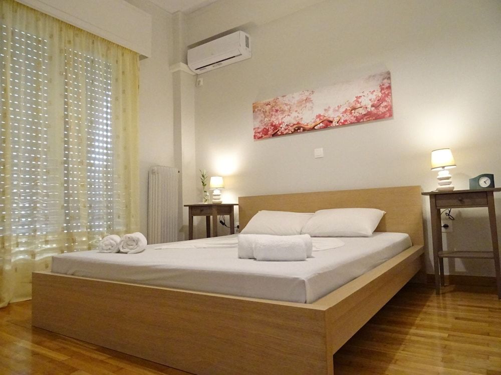 undefined Park View Apartment near Acropolis 7