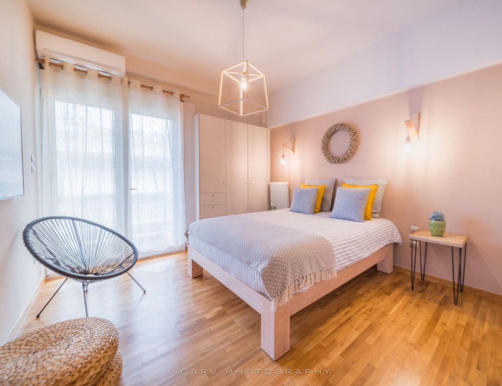 undefined Brand new apartment touching Acropolis