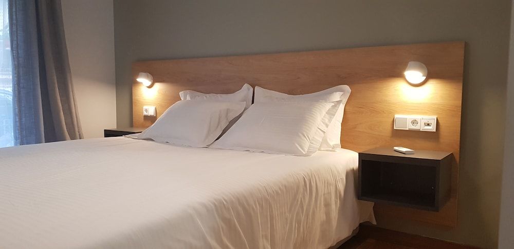 undefined Urban Vibes 4