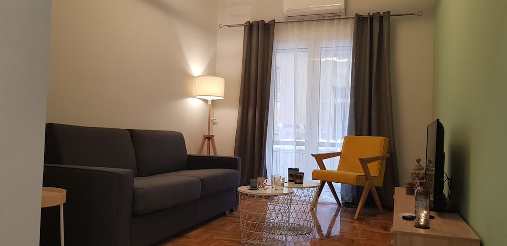 undefined Urban Vibes 10