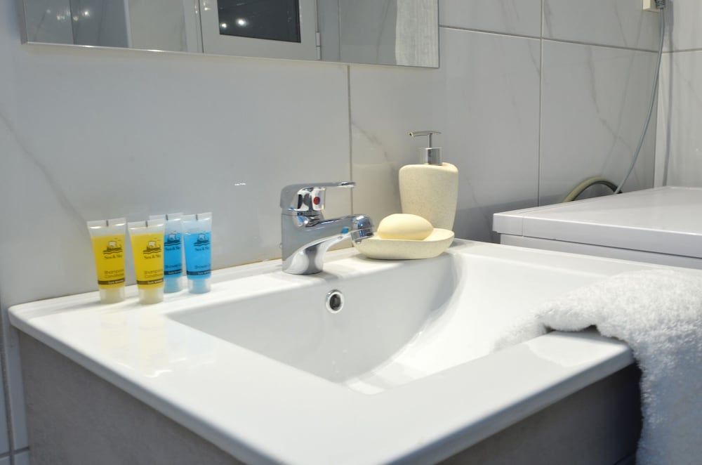 Plaka Apartment in Athens Apartment, 2 Bedrooms, Balcony 15