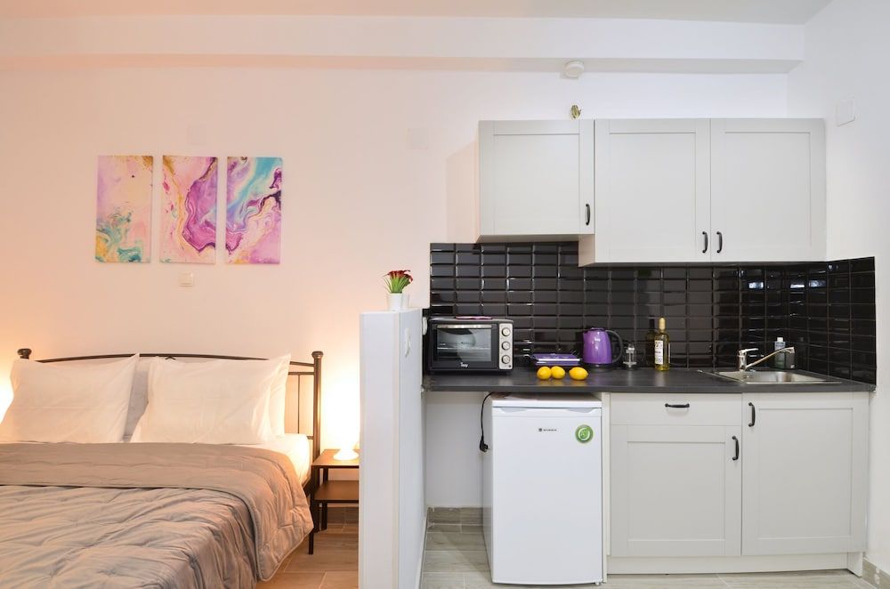 undefined Metaxourgeio B - A minimal apartment 4