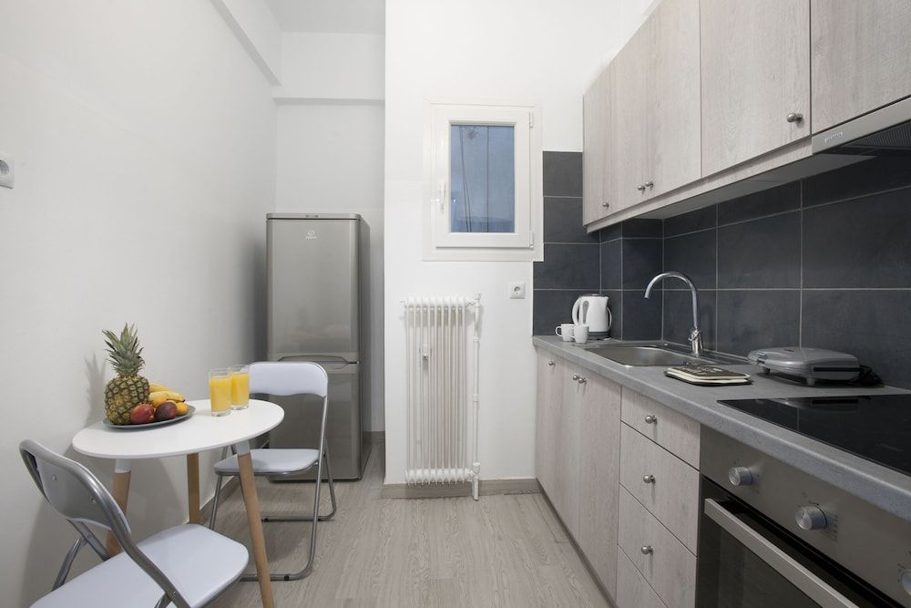 undefined Kolonos - A Renovated Apartment 3