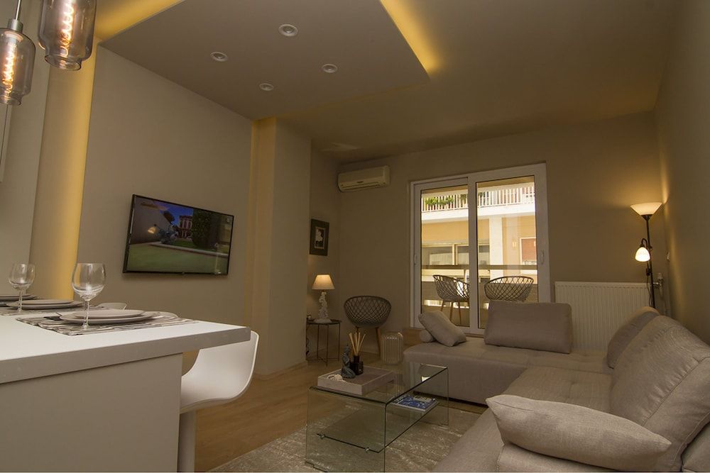 Contemporary Design In Central Athens Apartment 16