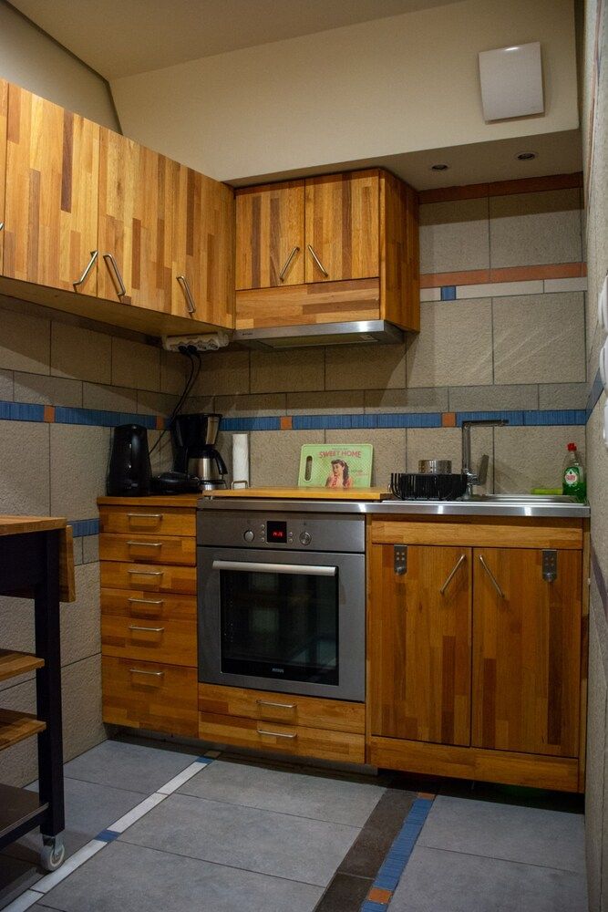 undefined Handcrafted Unique Flat - Acropolis 4