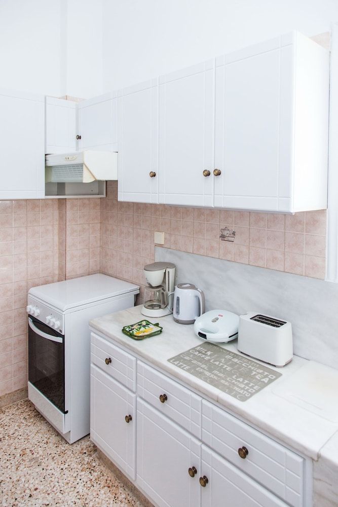 The Muses House Apartment 25