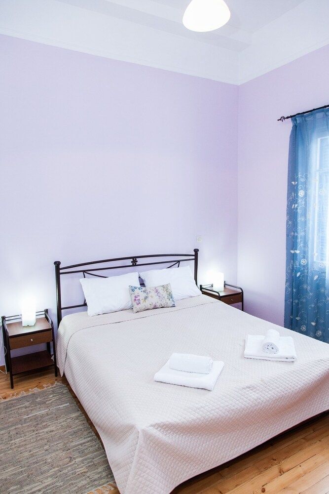 The Muses House Apartment 12