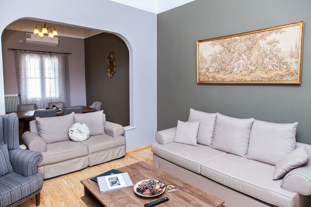 The Muses House Apartment 48