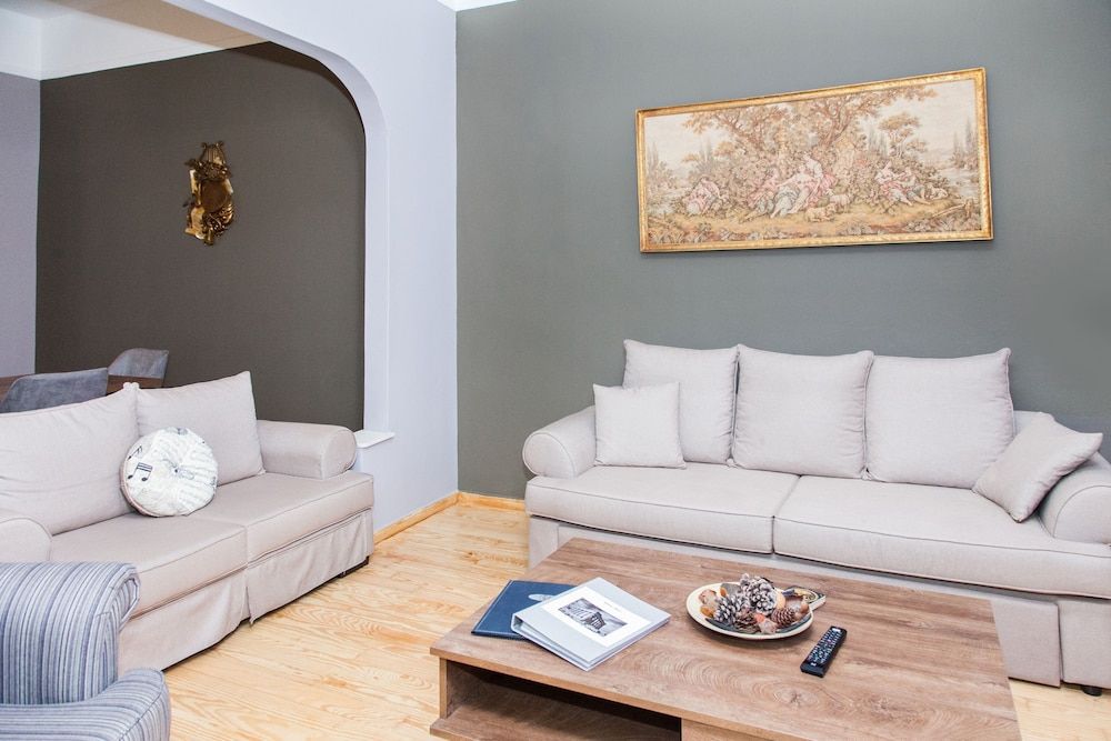 The Muses House Apartment 36