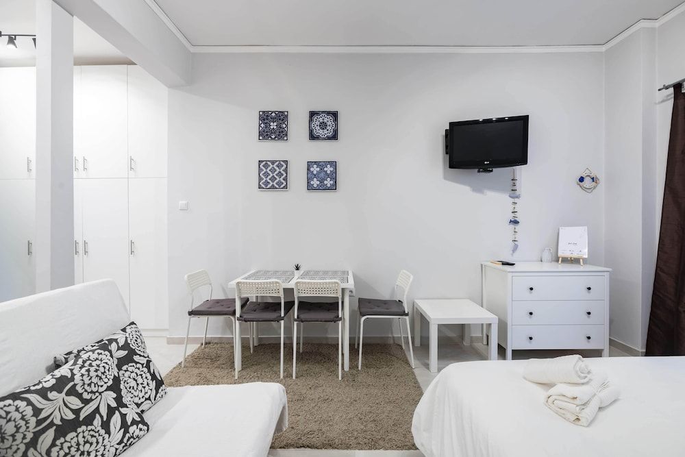 undefined Beautiful studio at Panathenaic Stadium 6