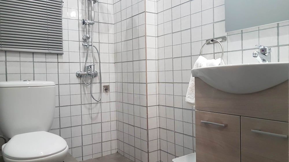 Erra - Champagne - Athens Center Apartment, 6 Bedrooms 28