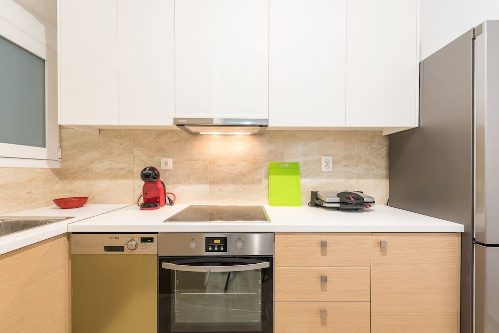 undefined Victoria Diamond Suites Apartments 10