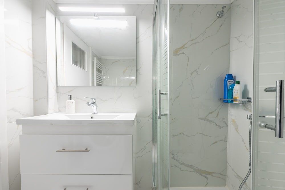 Victoria Diamond Suites Apartments Apartment, 2 Bedrooms 27