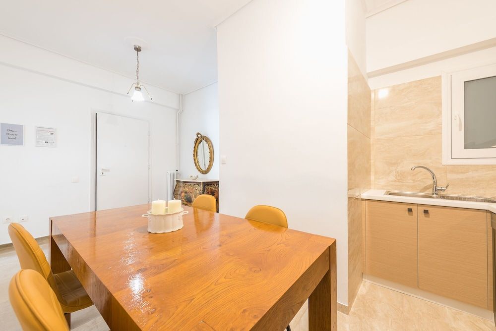 undefined Victoria Diamond Suites Apartments 8