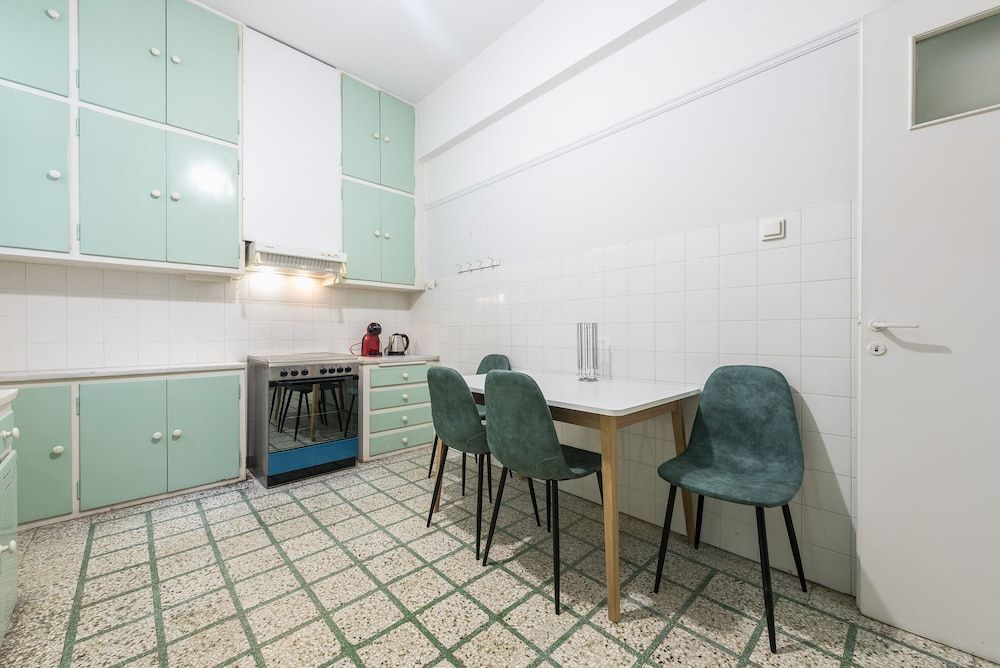 undefined Athens Empire Paradise Apartment 6