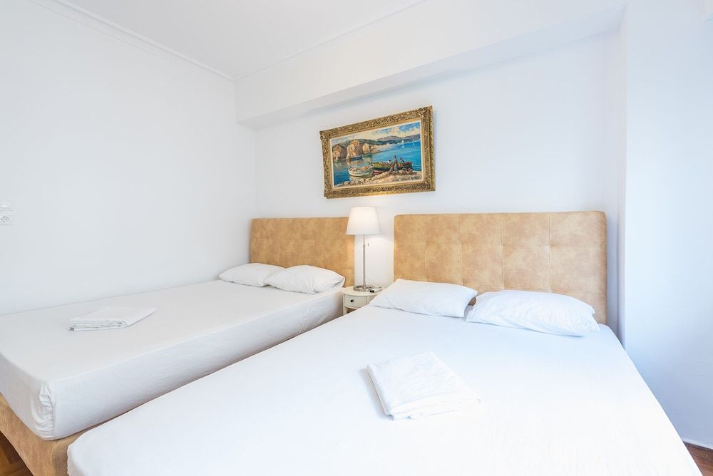 Victoria Queens Suites Apartments Apartment, 4 Bedrooms 5