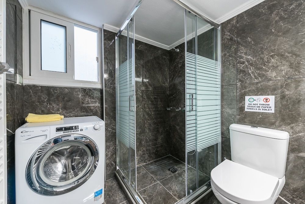 Victoria Supreme Suite Apartment, 3 Bedrooms 51