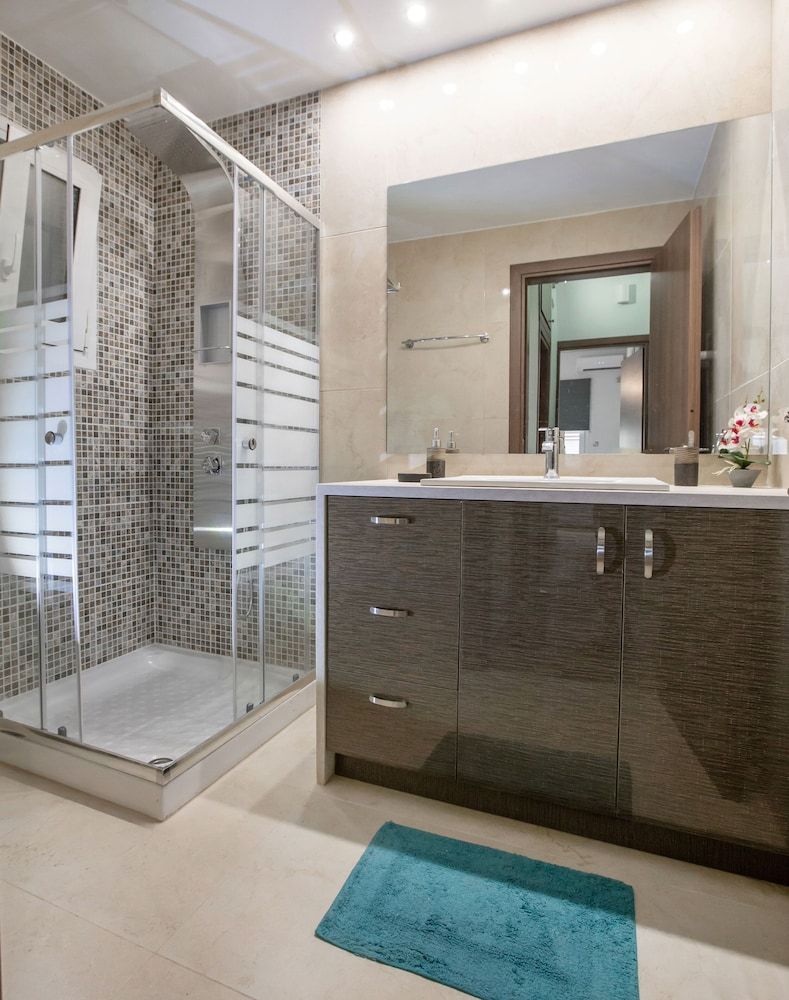 Stunning Apt near Acropolis Museum by GHH Comfort Apartment 22