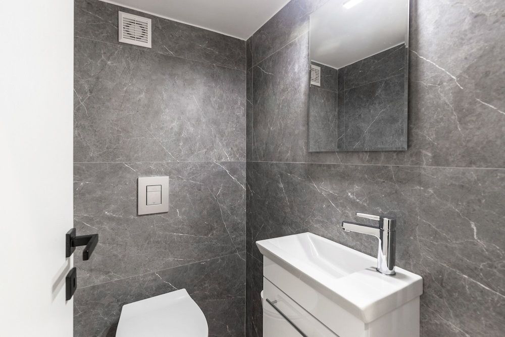 undefined Winsome 3 Bedroom City Apartment 10