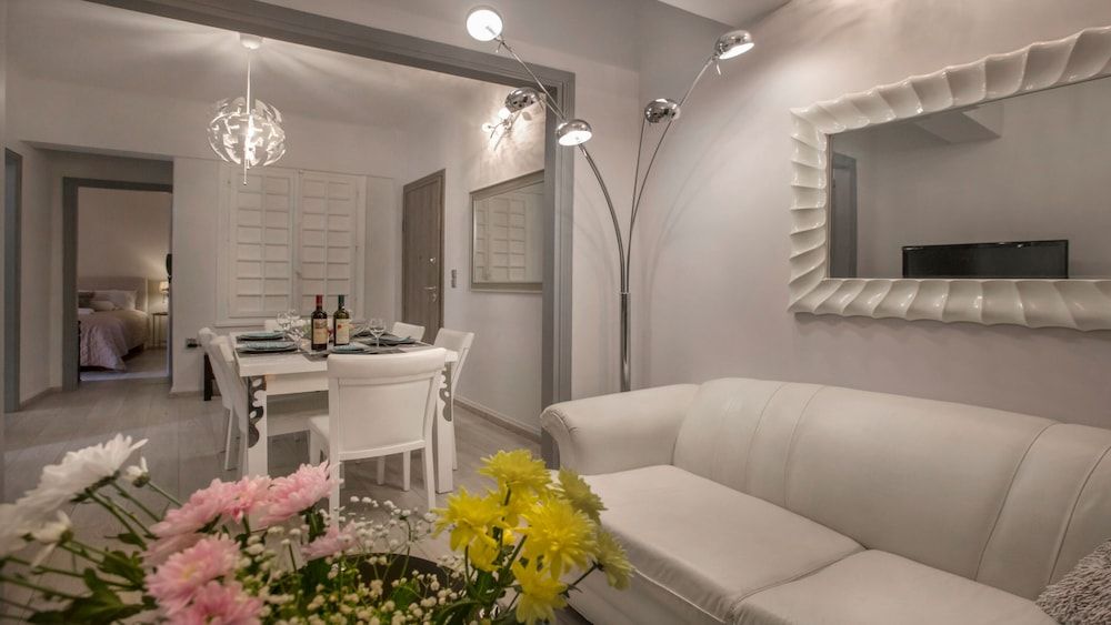 undefined Lux 2BR Home On The Steps Of Acropolis 10