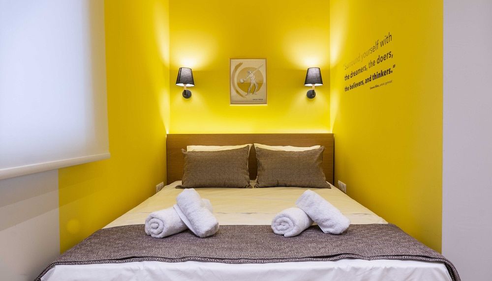 Champions Apt in N. Kosmos neighbourhood Exclusive Apartment, 4 Bedrooms, Non Smoking, Patio 5